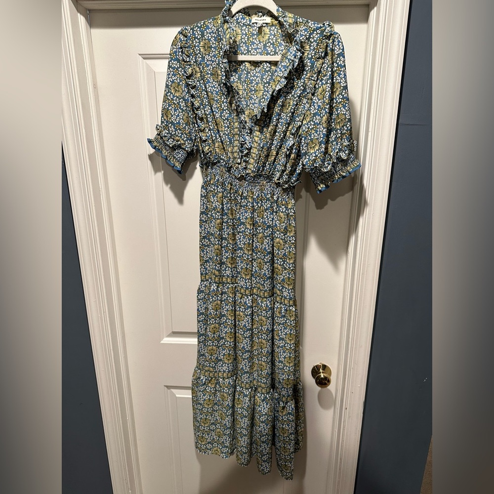 Women’s Max studio dress